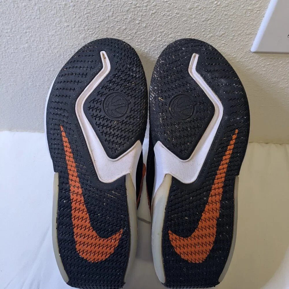 Nike Air Zoom Crossover Basketball Shoes Youth Size 6.5 Great Condition